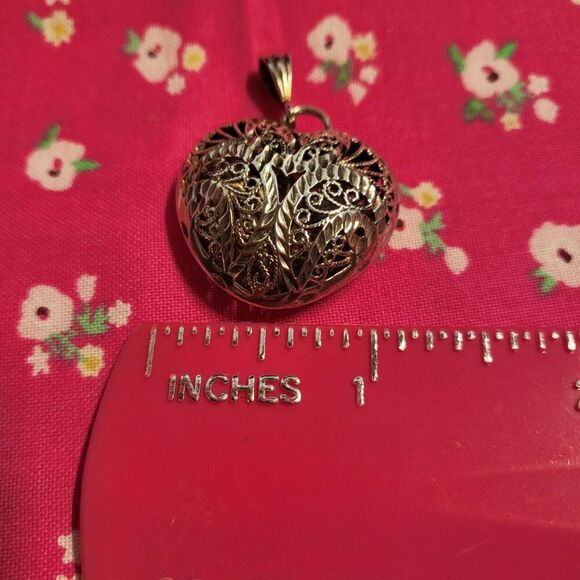Vintage Diamond Cut Filigree Sterling Silver Heart Pendant Necklace - Picture 4 of 6